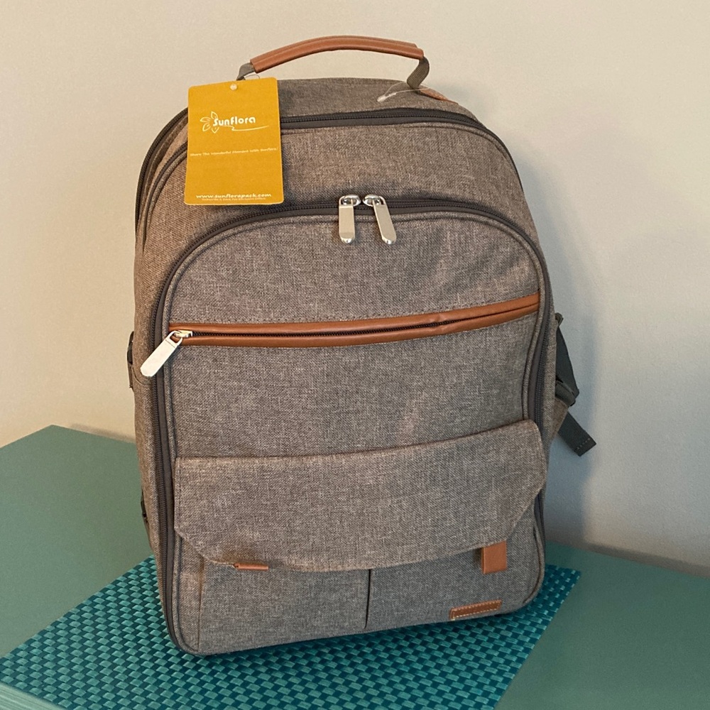 NWT Insulated Picnic Backpack - Full Set for 4 People/Blanket too! by Sunflora - Picture 2 of 16